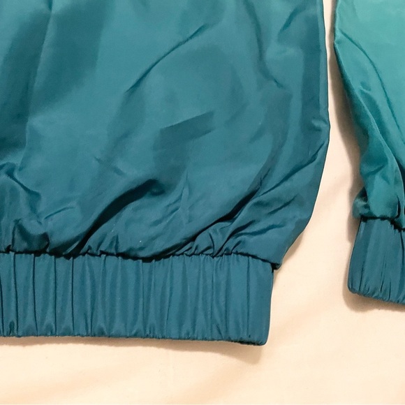 Forever 21 Lightweight Hooded Zip Up Jacket Womens Size XS - Picture 16 of 16